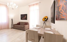 MG Holidays - Mombello 50